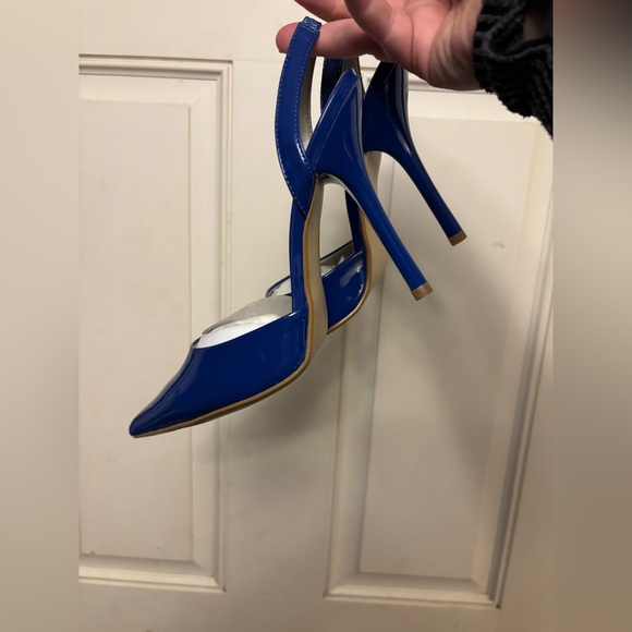 Blue Heels - Picture 4 of 4